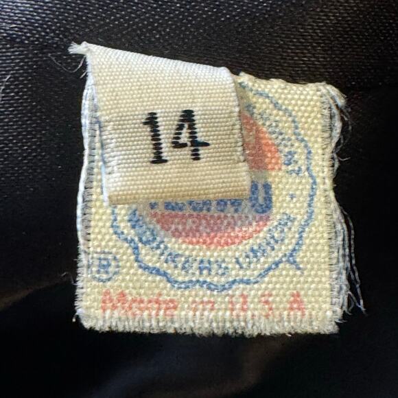 A Trigere Coat - Vintage Black 100% Wool Size 14 Union Made in the USA Midi Coat - Picture 9 of 10